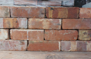 Reclaimed wire cut bricks